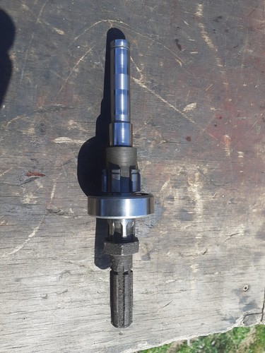 Arbre axe sortie boite - de,