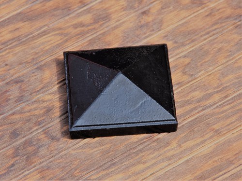 Cast iron pyramid - pyramid, post