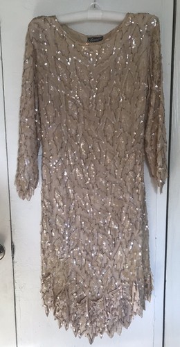 Vintage xoanon sequence - sequence, ivory