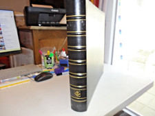 ALBUM  CLASSEUR  DE TIMBRES