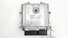 Calculateur moteur VOLVO V 40