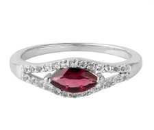 Bague En Granat De 0,82 Carat