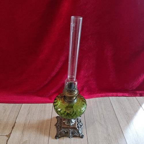 Ancienne lampe pétrole - ancienne,