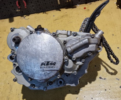 Bas moteur 250 sxf 2006 - sxf,