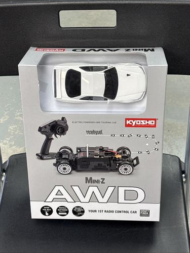 Kyosho mini awd nissan - kyosho,
