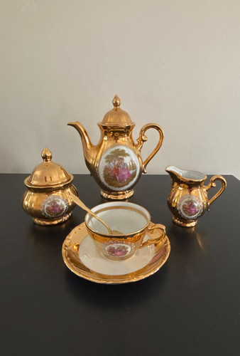 Service the porcelaine - service,