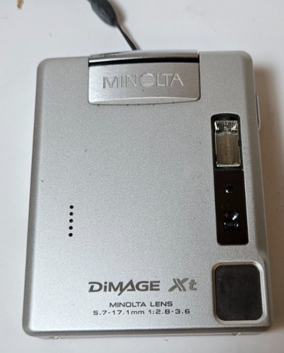 Minolta dimage camera - minolta, xt