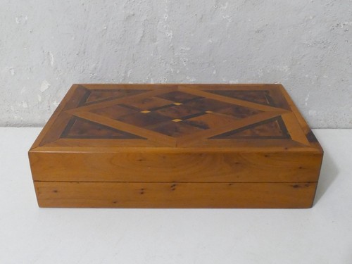 Ancienne boite coffret cave - , à