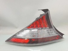 Feu arriere principal gauche