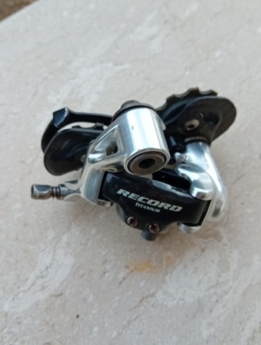 Dérailleur arrière titane - arrière, en