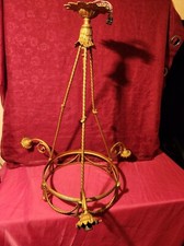 Monture de lustre ancienne