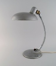 Lampe de bureau réglable en