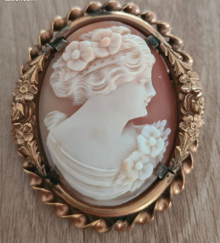 Ancienne broche camée - , en