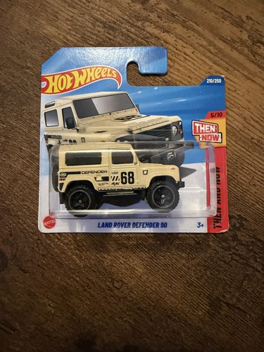 Land rover défender hot