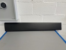 RENAULT TRAFIC OFFSIDE REAR DOOR TRIM MOULDING 82820 8208 R