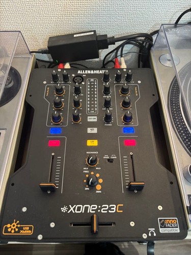 Allen heath xone 23c - allen, 2+2