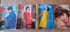 LOT + DE 50 REVUES ANCIENNES -MODES DE PARIS- MODES ET TRAVAUX - VIE EN FLEURS