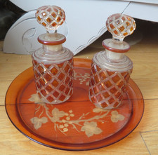 Baccarat- 2 flacons Garniture