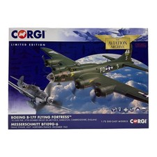 Corgi 1:72 AA39915 B-17 Flying Fortress "Ye Olde Pub" & BF109G-6 Franz Stigler