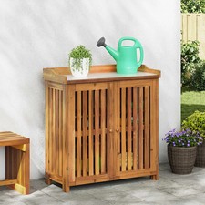 Armoire de jardin avec
