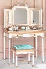 Silkstone Barbie 2004,  Vanity