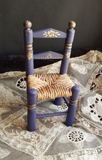 jolie petite chaise poupée ancienne