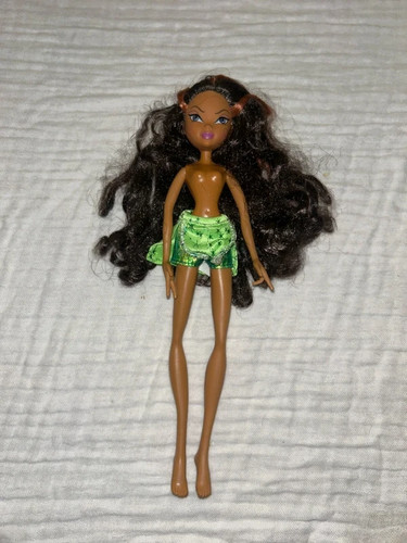 Poupée winx club layla - winx,