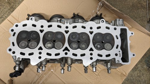 Culasse cbr1000rr - culasse,