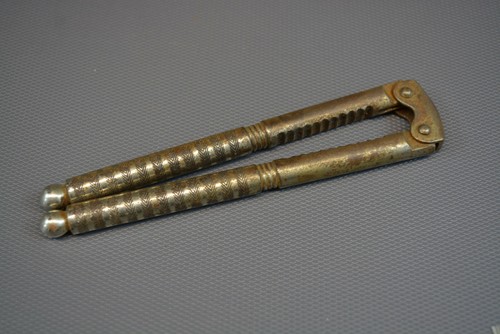 Ancien casse noix - noix, en