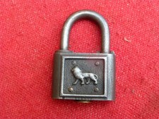 ANCIEN CADENAS LION (92)