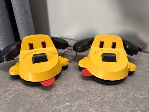 Ancienne paire téléphones - paire,