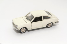 Yonezawa Diapet Nissan Sunny