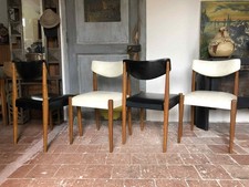 Lot de 4 chaises bois et