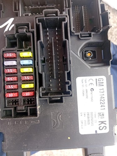 Boîtier électronique - , /