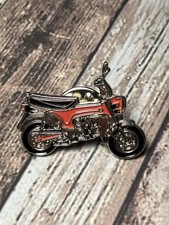 Pin’s Moto Honda Dax ST 70