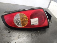 Feu arriere principal droit