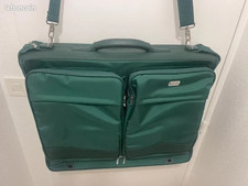 Superbe housse à costumes