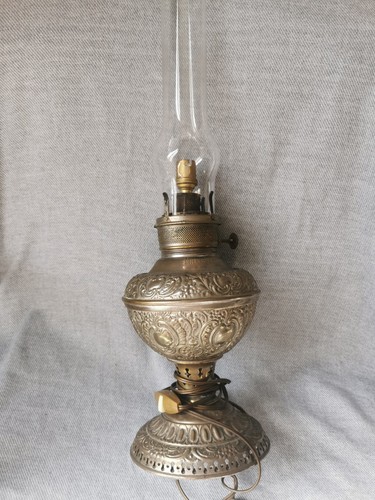 Belle lampe pétrole - belle, à