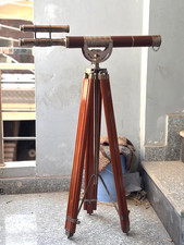 Ancien télescope en laiton