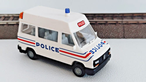 Busch 43290 police j5 - 43290,