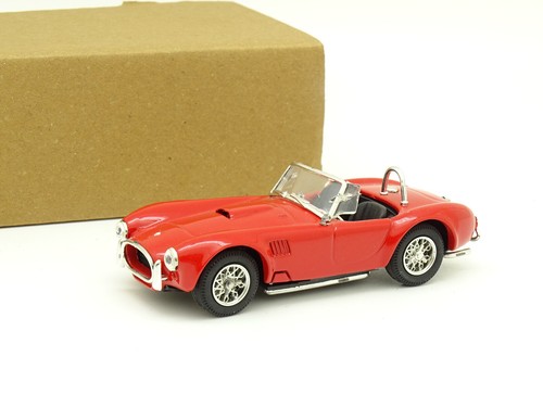 Model box ac - 1/43,