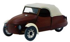 Petit véhicule à trois roues Eduard 1/72 Velorex modèle plastique EDUBFC018