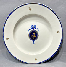 Tournai porcelain soft plate 18th century medallion decor