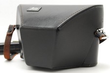 bel étui en cuir pour