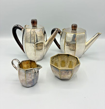 Partie de service à café Art