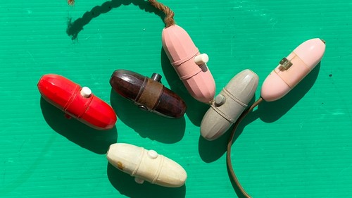 Anciens interrupteurs bakelite - anciens,