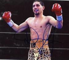 DANNY  GARCIA  UNDEFEATED  WELTERWEIGHT  BOXER   I   SIGNED AUTOGRAPHED 8X10  PH