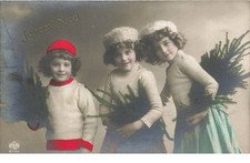 MIKIFP10-060- ARTIST GRETE REINVALD MERRY CHRISTMAS FIRS