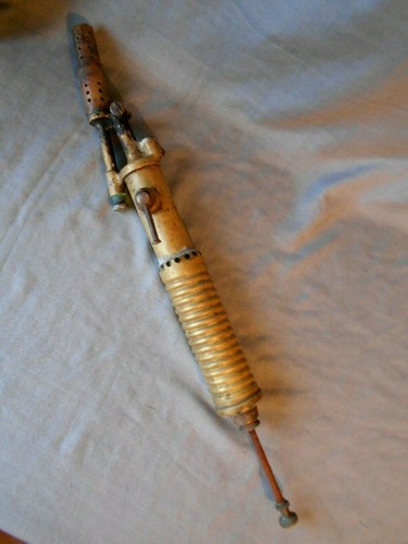 Ancienne lampe souder - a,