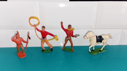 Lot figurines cheval cassés - lot,